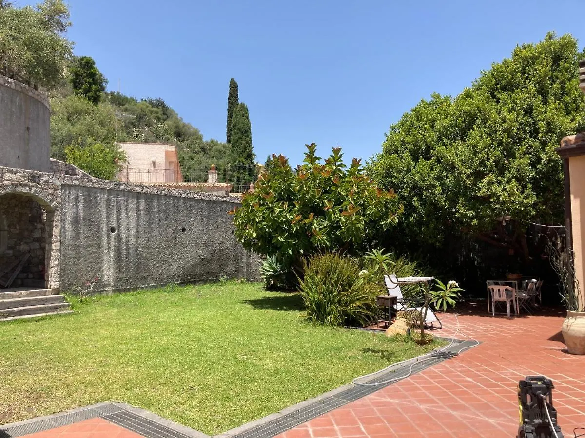 Vakantiehuis A Mari Villa Taormina