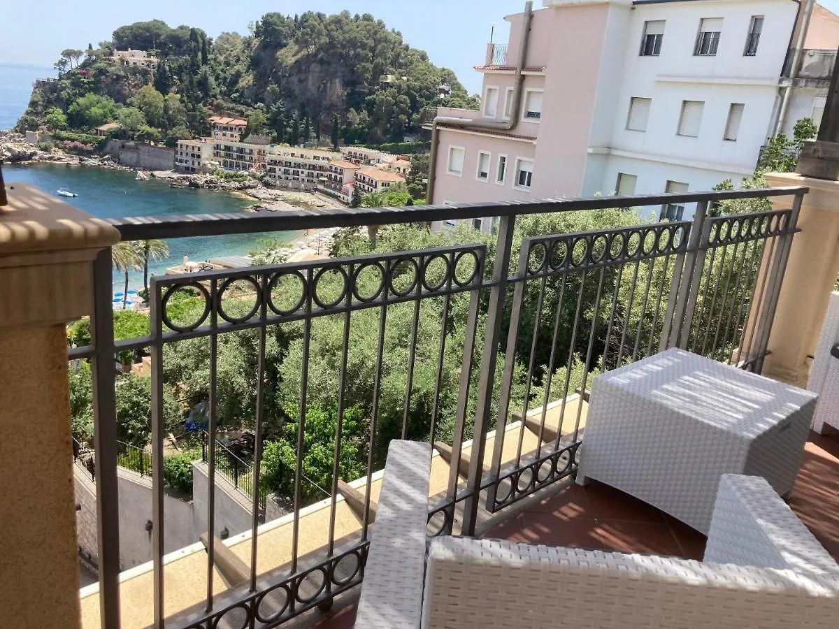 A Mari Villa Taormina 0*,  Italy